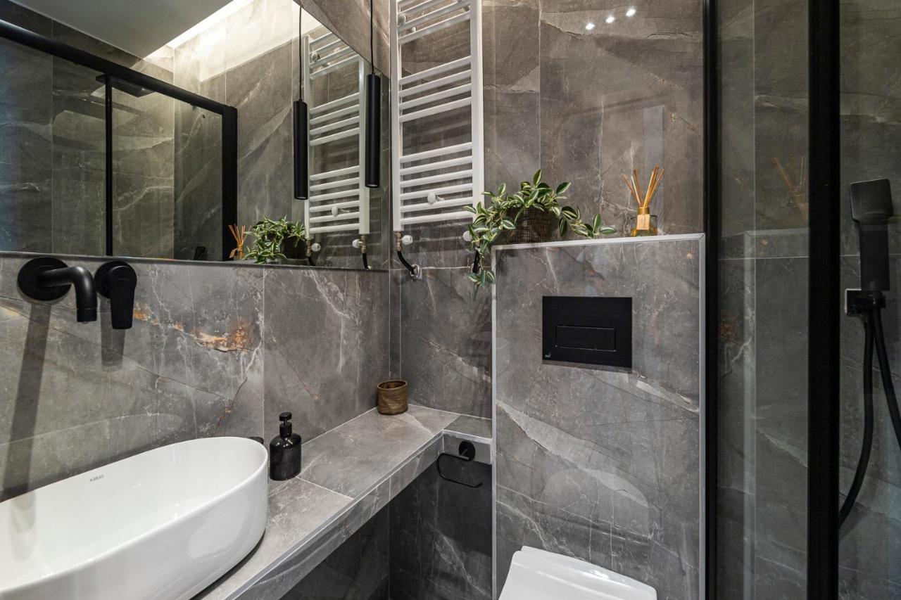Juno By Halu! Stylish Apt In The Center Salonic Exterior foto