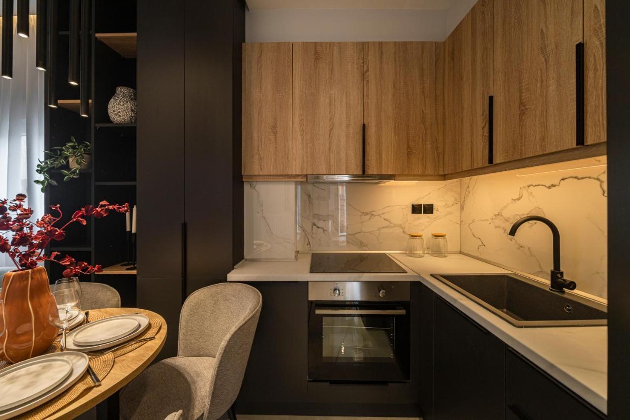 Juno By Halu! Stylish Apt In The Center Salonic Exterior foto